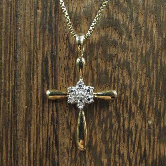 Jewelry - 18" Sterling Gold Plated Cross Diamond Necklace